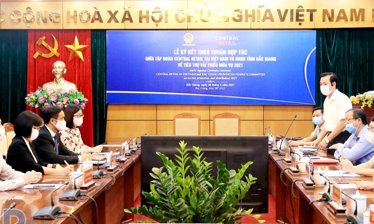Bắc Giang ký thỏa thuận hợp tác tiêu thụ vải thiều với Tập đoàn Central Retail