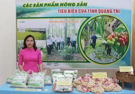     Hỗ trợ kết nối tiêu thụ sản phẩm nông sản tỉnh Quảng Trị