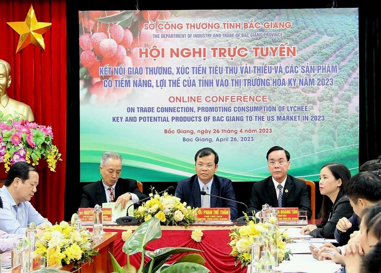 VẢI THIỀU BẮC GIANG NỖ LỰC THỊ TRƯỜNG KHÓ TÍNH HOA KỲ.